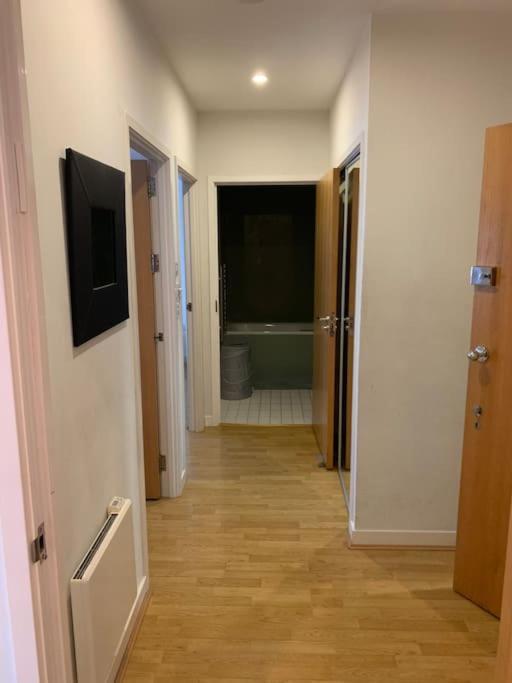 Stunning 2 Bed Flat! Centrally Located In London, Uk! Bagian luar foto