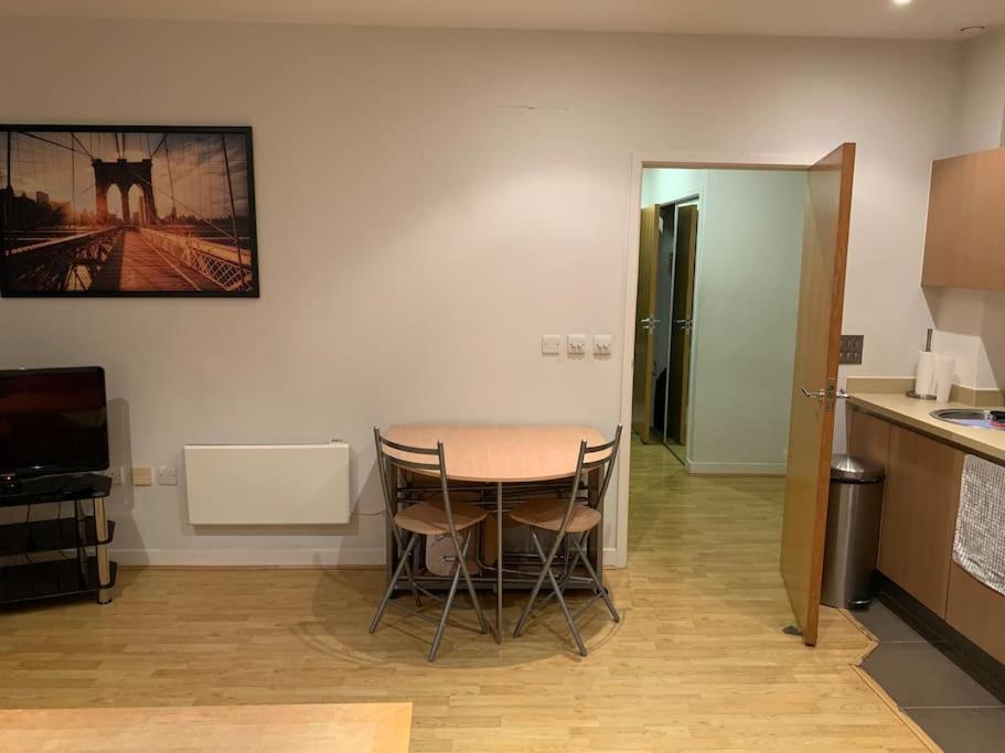 Stunning 2 Bed Flat! Centrally Located In London, Uk! Bagian luar foto