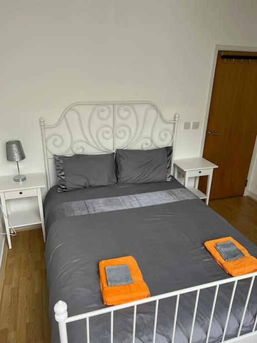 Stunning 2 Bed Flat! Centrally Located In London, Uk! Bagian luar foto
