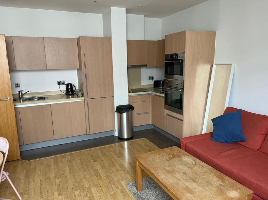 Stunning 2 Bed Flat! Centrally Located In London, Uk! Bagian luar foto