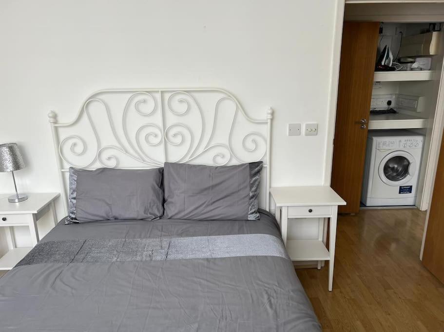 Stunning 2 Bed Flat! Centrally Located In London, Uk! Bagian luar foto